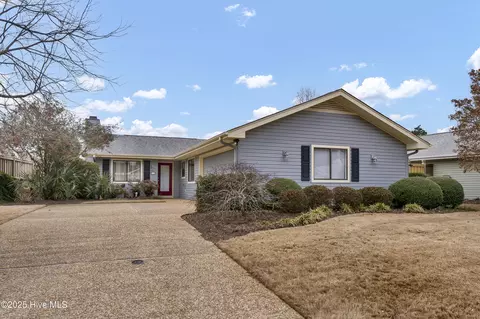 108 Vistamar Dr, Wilmington, NC 28405