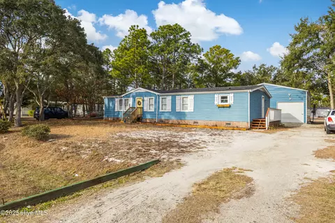 4782 Southgate Blvd SE, Southport, NC 28461