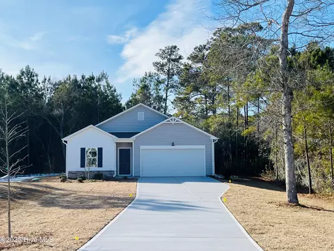 1669 Star Cross Dr SW #HOME 15, Shallotte, NC 28470