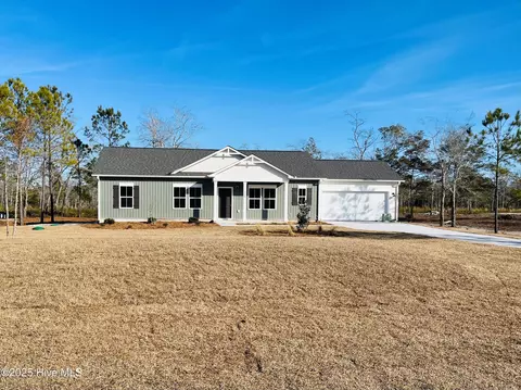 1668 Star Cross Dr SW #HOME 90, Shallotte, NC 28470