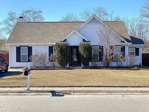 2522 Sapling Cir, Wilmington, NC 28411