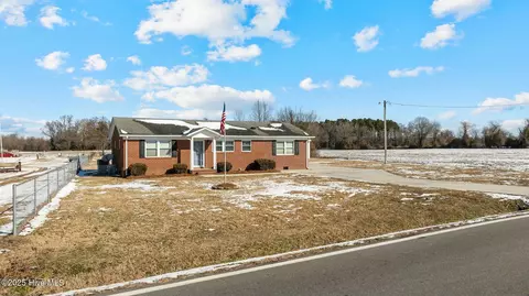4650 Davis Hardy Rd, Seven Springs, NC 28578
