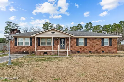 714 Black Jack Grimesland Rd, Grimesland, NC 27837
