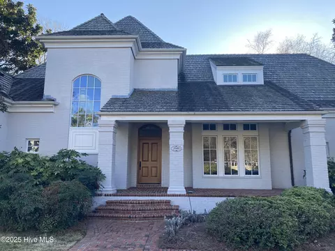 2036 Spanish Wells Dr, Wilmington, NC 28405