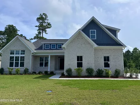 1423 Serrulata Dr SE, Bolivia, NC 28422