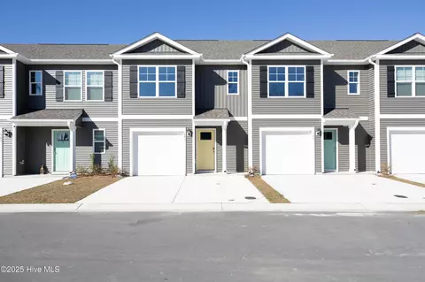 106 S Grassland Rd UNIT 29, Surf City, NC 28445