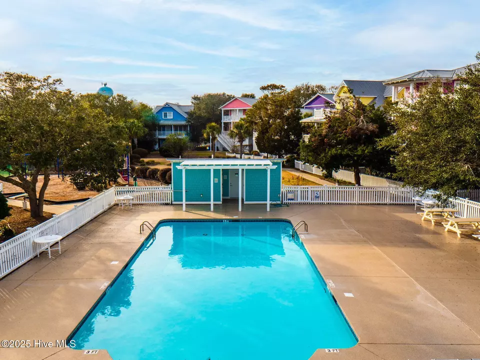 Exterior - 212 Seawatch Way, Kure Beach, NC 28449 photo 16 of 20
