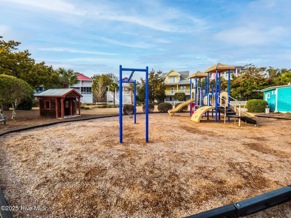 Exterior - 212 Seawatch Way, Kure Beach, NC 28449 photo 18 of 20