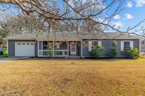 500 Blarney St, Havelock, NC 28532