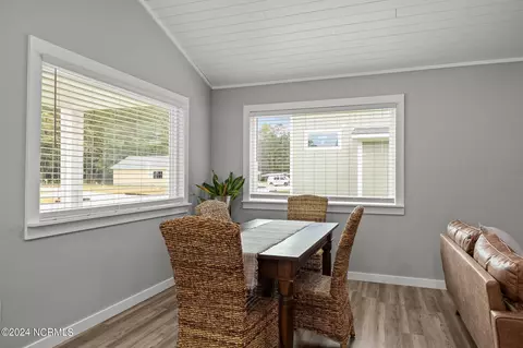 137 Long Pond Loop, Swansboro, NC 28584 photo 9