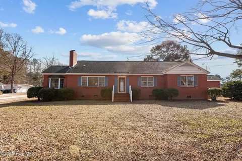 809 Jeffreys Rd, Rocky Mount, NC 27804