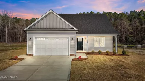 4509 Sweet Williams Ln, Wilson, NC 27896