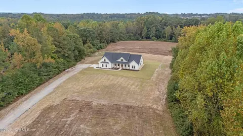 1099 Ring Rd, Carthage, NC 28327 photo 9