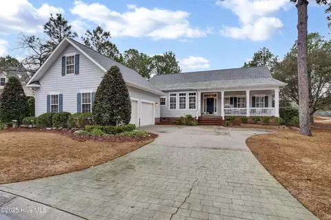 1803 Smoketree Ct SE, Bolivia, NC 28422