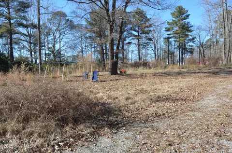 8097 Bray Rd, Bailey, NC 27807
