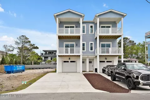 215 Spartanburg Ave #1, Carolina Beach, NC 28428