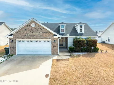 3513 Myrtie Ct, Greenville, NC 27834