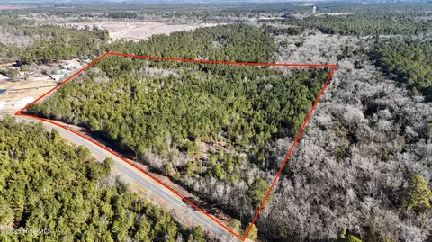1 Wade Smith Rd, Garland, NC 28441