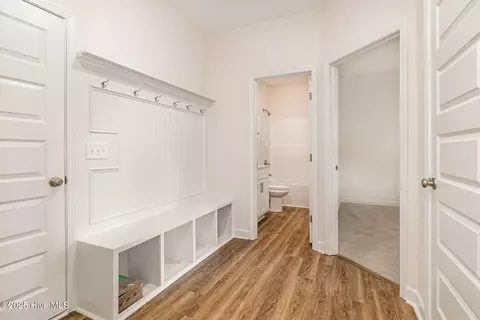 Entry Way - 65 Barony Ln, Smithfield, NC 27577 photo 1 of 1