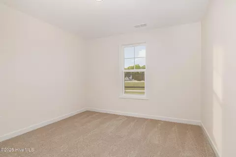 Bedroom - 65 Barony Ln, Smithfield, NC 27577 photo 3 of 5