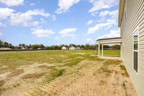 Exterior - 65 Barony Ln, Smithfield, NC 27577 photo 5 of 7