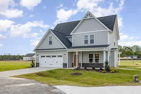 Exterior - 65 Barony Ln, Smithfield, NC 27577 photo 2 of 7