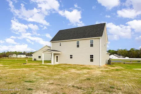 Exterior - 65 Barony Ln, Smithfield, NC 27577 photo 6 of 7
