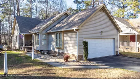 1357 Fairway Terrace Ter, Rocky Mount, NC 27804