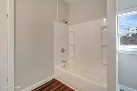 101 Goodwin Ave, Hamlet, NC 28345 photo 9