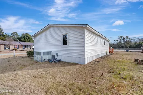 101 Goodwin Ave, Hamlet, NC 28345 photo 18