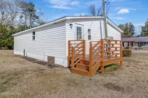 101 Goodwin Ave, Hamlet, NC 28345 photo 2