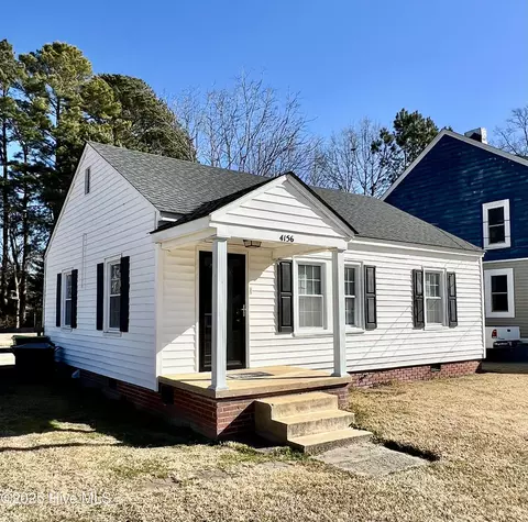 4156 E Pine St, Farmville, NC 27828