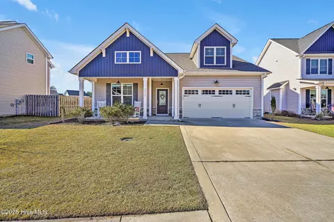 3025 Primrose Ln, Castle Hayne, NC 28429