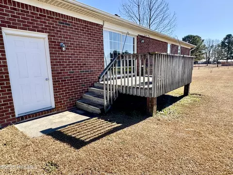 Exterior - 3057 Condor Ct, Deep Run, NC 28525 photo 1 of 2