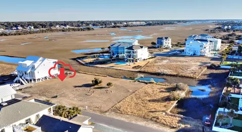 6 Lee St, Ocean Isle Beach, NC 28469