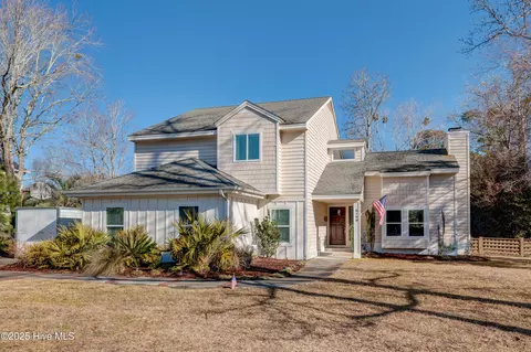 6109 Sleepy Hollow Ln, Wilmington, NC 28409