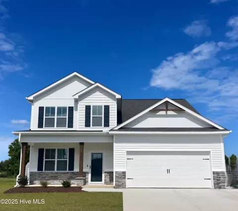2813 Derreberry Ct, Winterville, NC 28590
