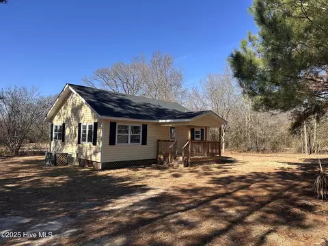 14247 Nc 130 Hwy, Maxton, NC 28364