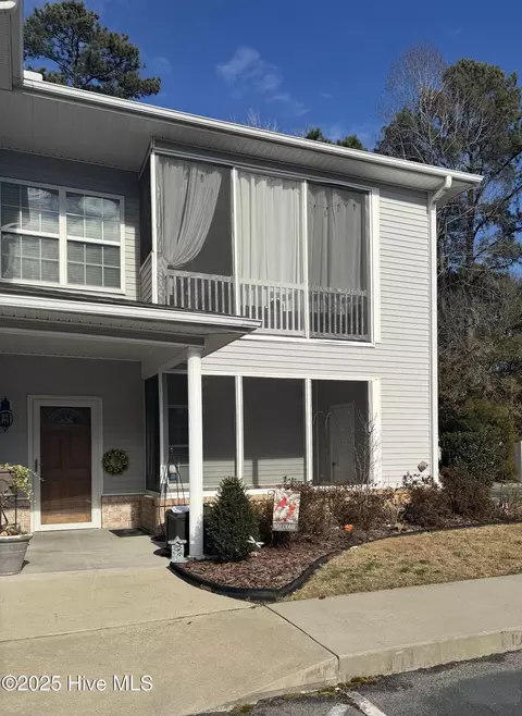 1926 Tara Ct #102, Greenville, NC 27858