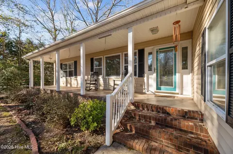 551 Deer Run Rd, New Bern, NC 28562 photo 2
