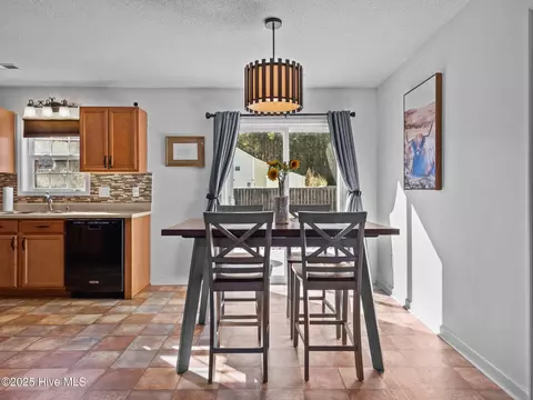314 Top Knot Rd, Hubert, NC 28539 photo 8