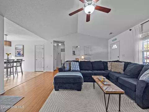 314 Top Knot Rd, Hubert, NC 28539 photo 7