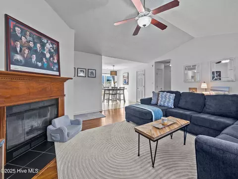 314 Top Knot Rd, Hubert, NC 28539 photo 4