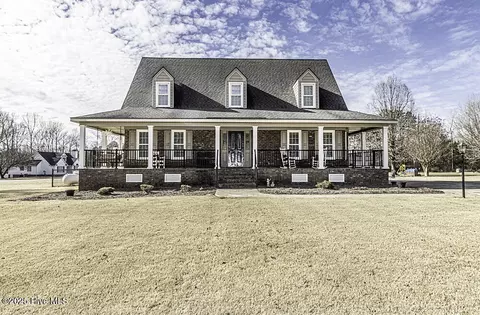 2508 Horseshoe Dr, Rocky Mount, NC 27804