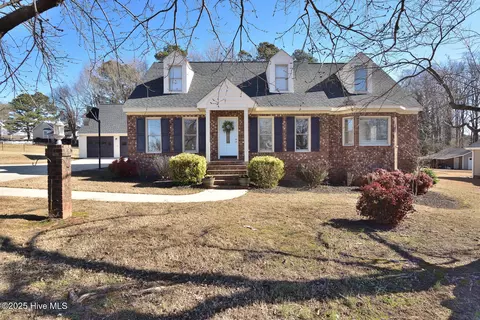 2791 Horseshoe Dr, Rocky Mount, NC 27804