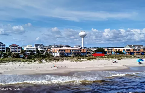 277 W First St # 1E, Ocean Isle Beach, NC 28469