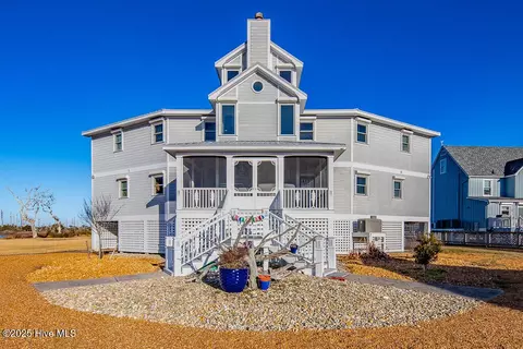 180 Taylor Rd, Marshallberg, NC 28553