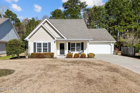 408 Neuchatel Rd, New Bern, NC 28562