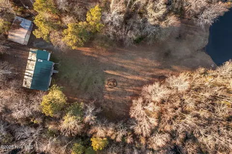 196 Pattie Ln, Maysville, NC 28555