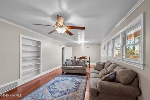 316 Fifth St, Ayden, NC 28513 photo 3
